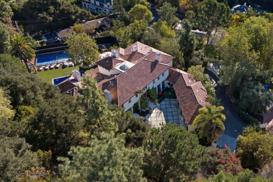 Découvrez la villa d'Eva Longoria en vente !